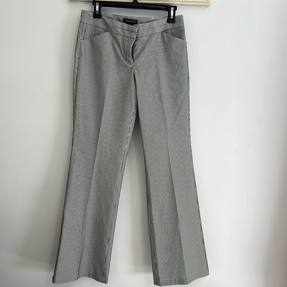 Express Pants - 🎈Express Design Studio size 4 🆕 whit out tag 🏷️